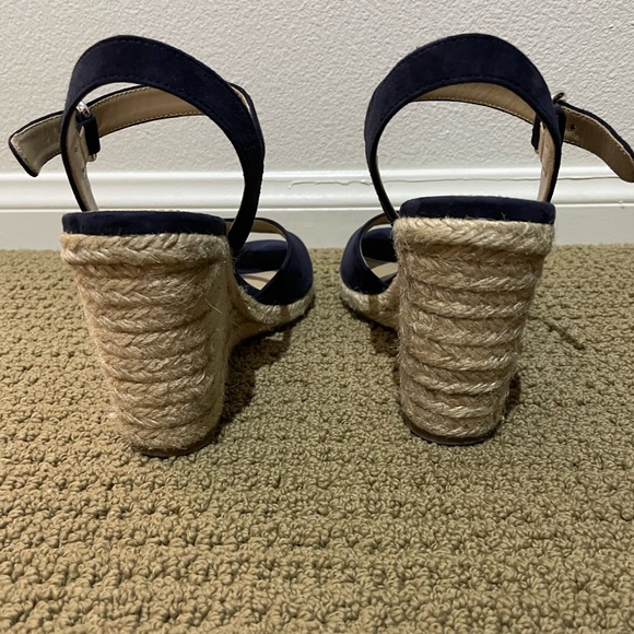 Prada Raffia 95mm Peep-Toe Wedge Navy Blue - Picture 3 of 6